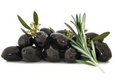 Оливки черные с косточкой сорт Каламон с розмарином KURTES 500 г