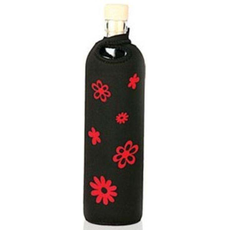 FLASKA бутылка из стекла с нанокристаллическим кремнием в чехле из неопрена - красные цветы 500 мл