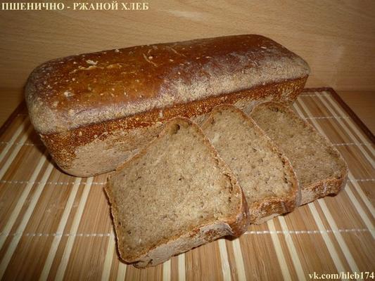 Свежий бездрожжевой полезный хлеб в ЭКОСТОРИИ