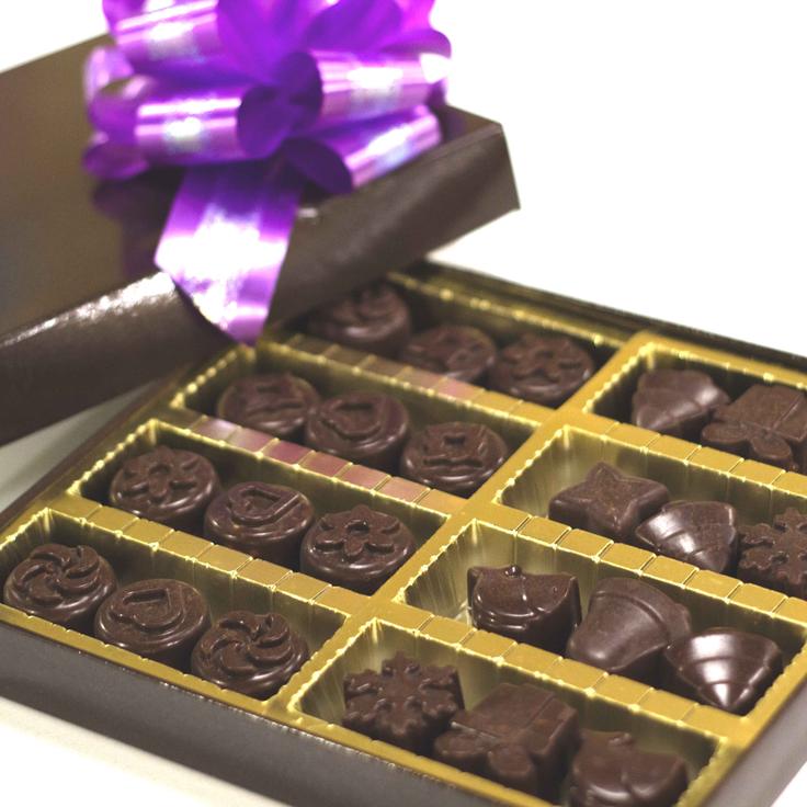 Натуральный темный шоколад "от Лены" с сиропом рожкового дерева - конфеты формованные 140 г